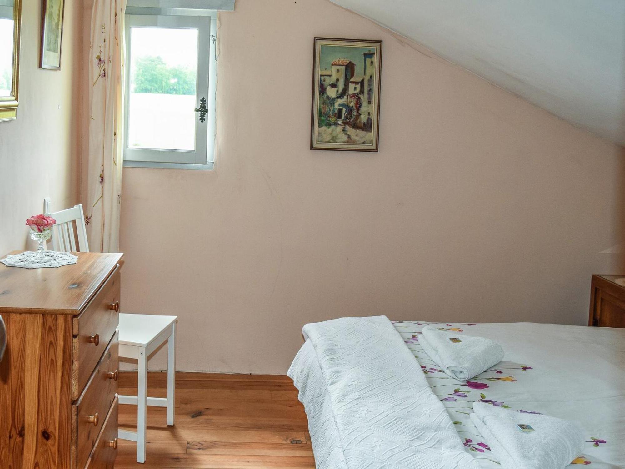 Snug Cottage In Saint Eutrope De Born With Pool Esterno foto